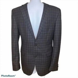 - Kenneth Cole wool men’s blazer